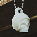 Skull keychain white 5