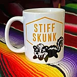 Stiff skunk logo mug white 4