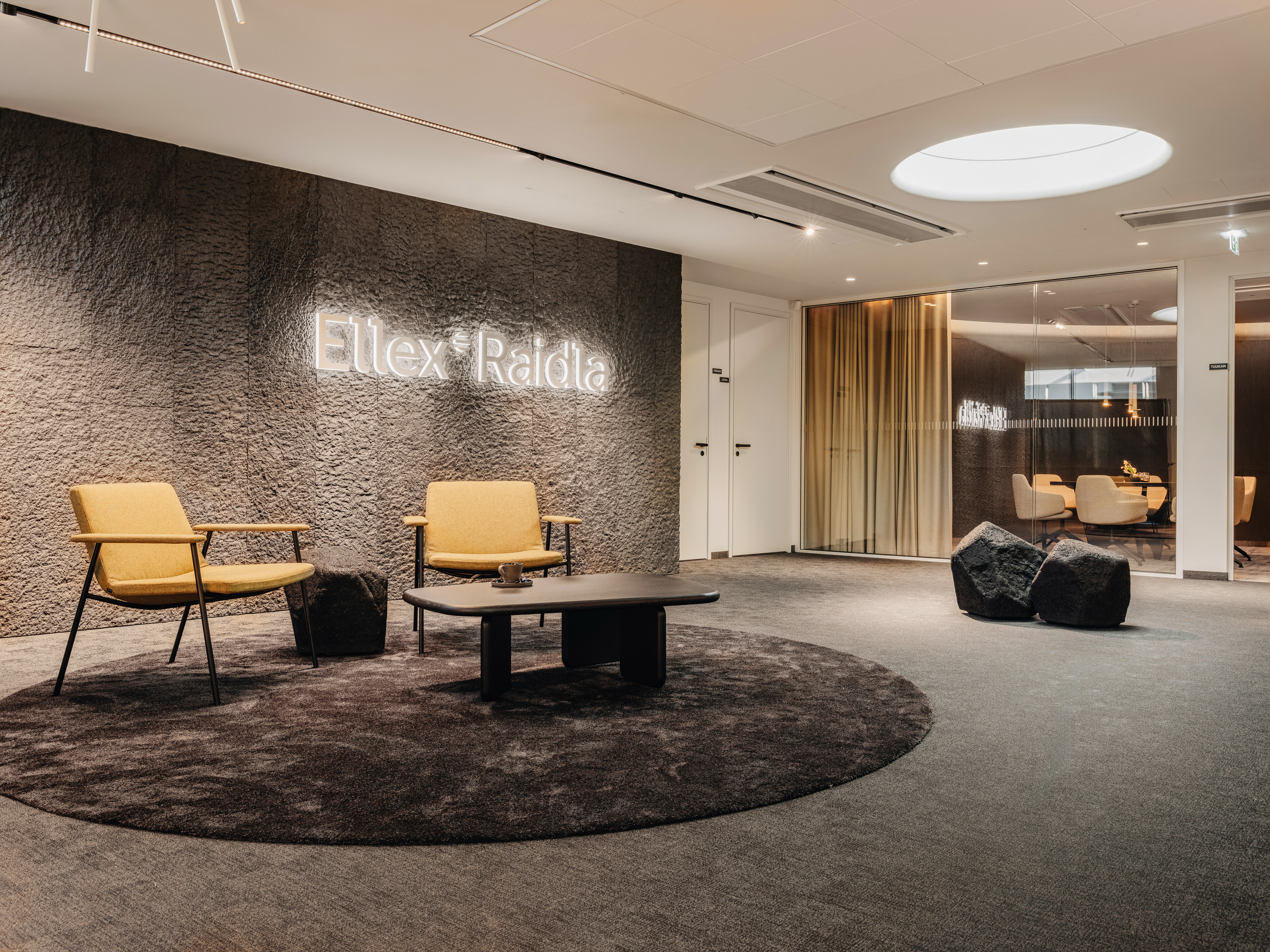 Kanepibetoonist dekoratiivelemendid Ellex Raidla Advokaadibüroos