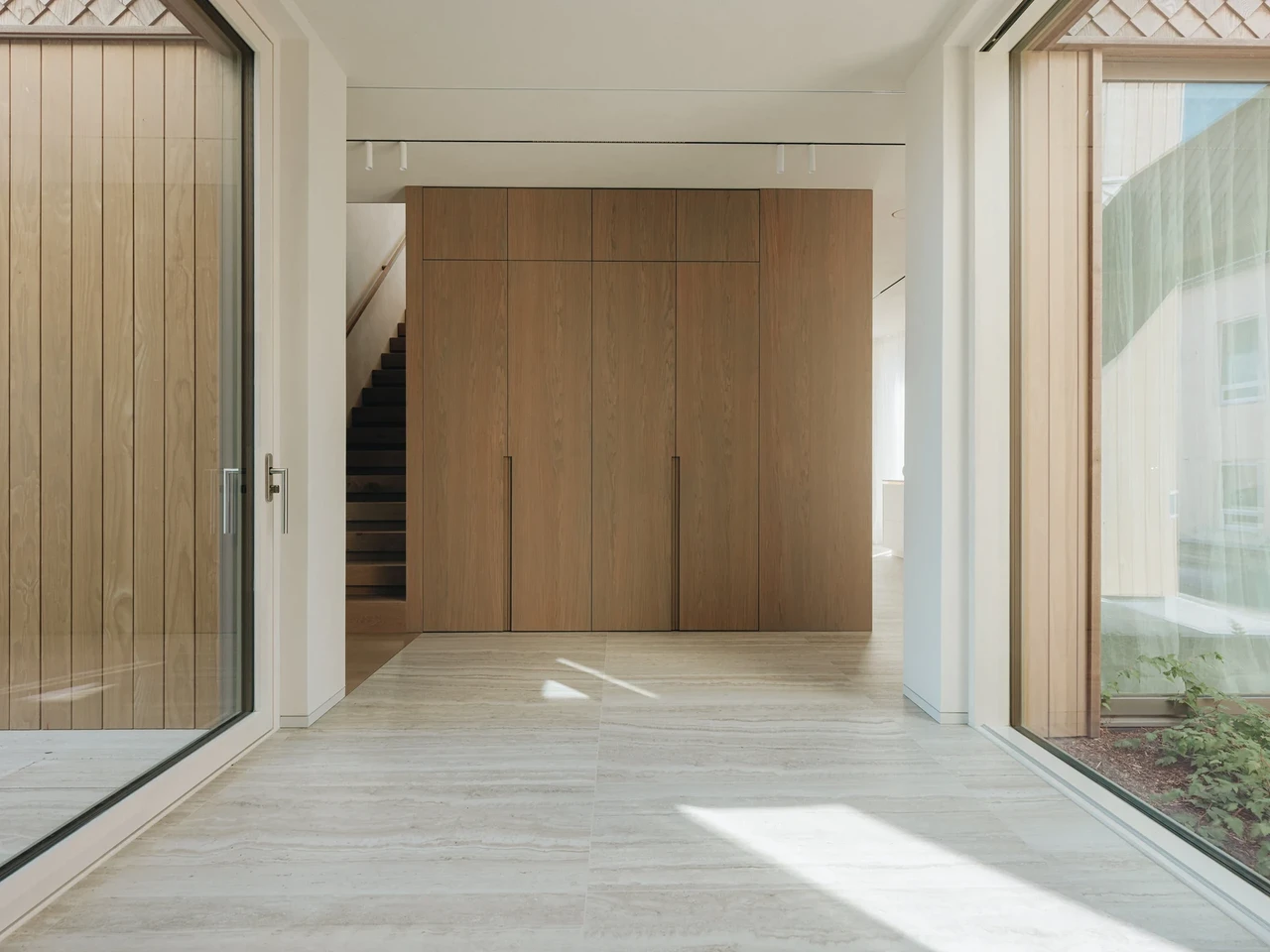 Savimarmorinoga viimistletud seinad ja laed