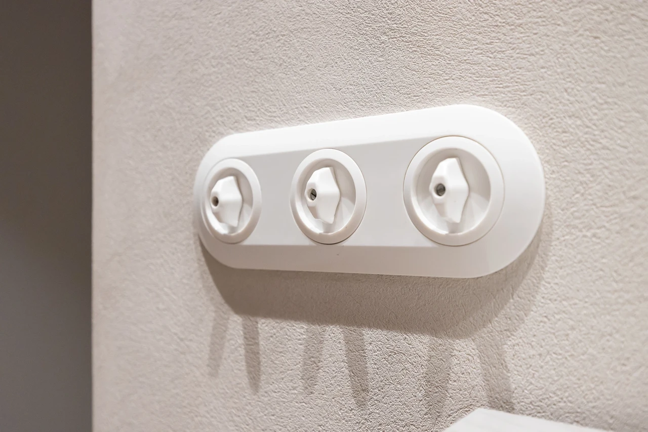 Pilvine marmorino pind on kuivpuhastatav