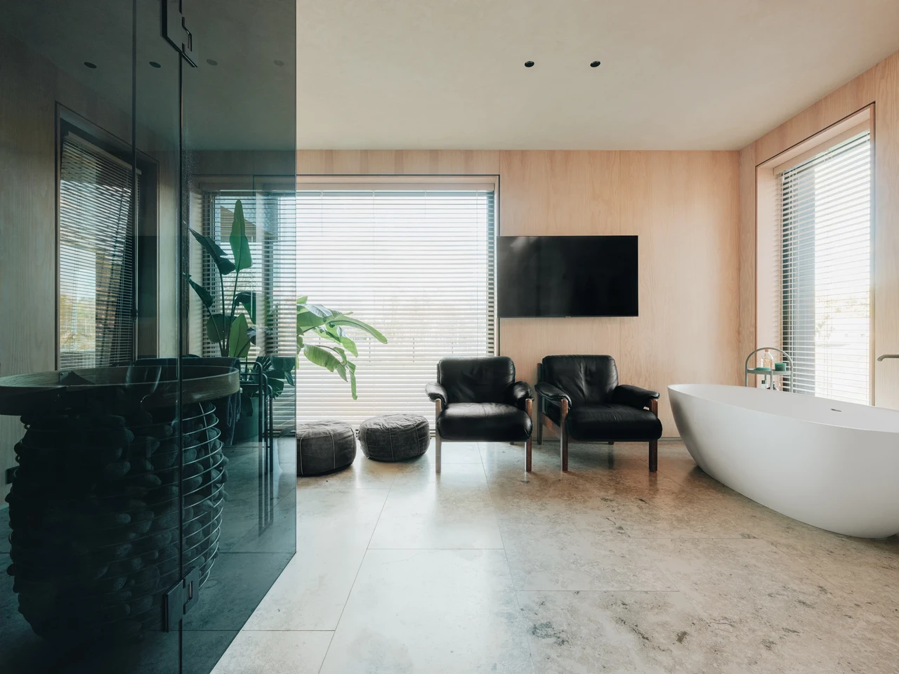 Lubipahtliga viimistletud sauna eesruum