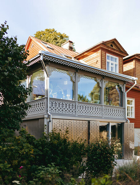 Supilinna kodu muinasjutuliselt pitsiline välisilme
