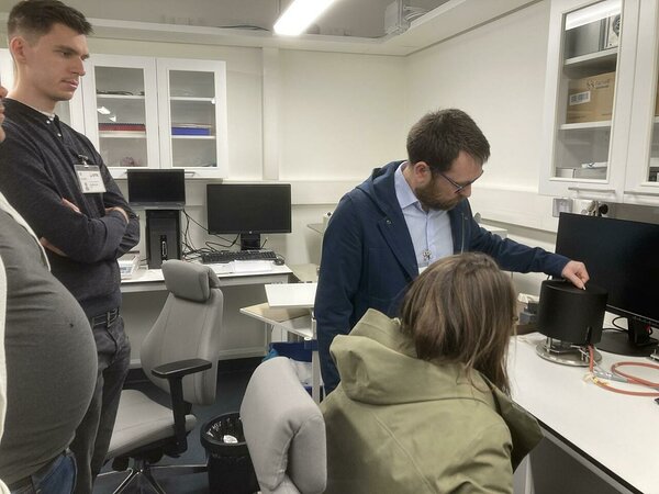 From left Rasmus Kont, Michael Heap on the back and Alexandra Kushnir at GTK lab.