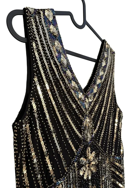 Ülipidulik kleit 1920-ndate stiilis