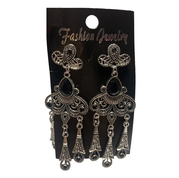 Earrings suitable for a Gatsby-style party