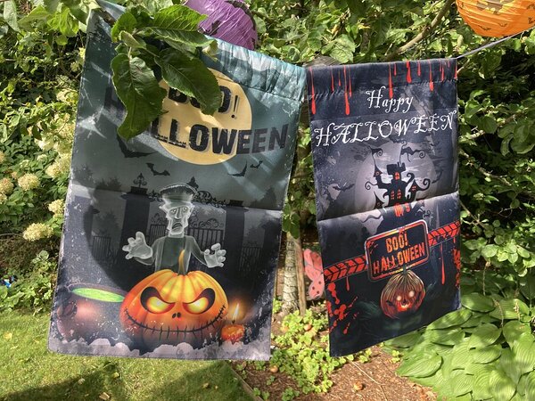 Halloween Banners / Flags