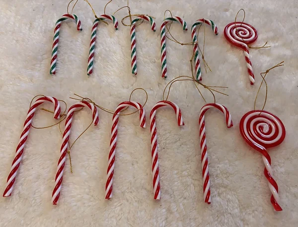 Jõulukommid kuusele / kuuseehted jõulukommide kujuga