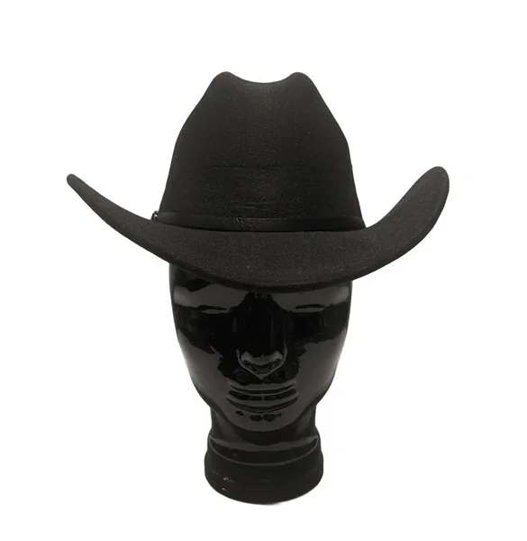 Wild West müts kohe olemas