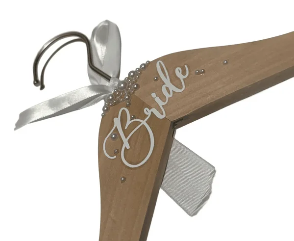 Pruudi riidepuu kohe olemas ja kiire tarne