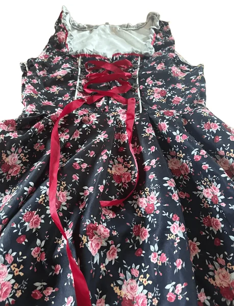 Punamütsikese kostüüm või dirndl