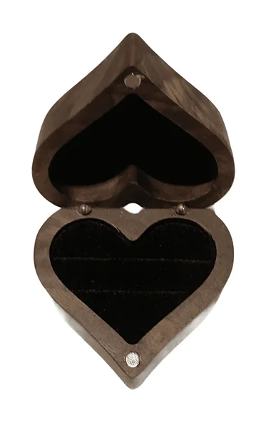 Puidust sõrmusekarp pulma