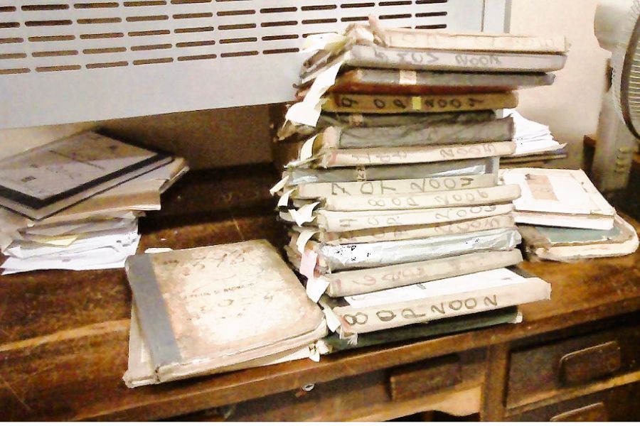 
Registros antiguos de nacimiento en la oficialía del registro civil de Haina
