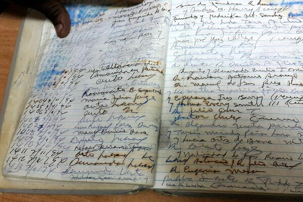 Searching through the book of judgments from San Cristobal for property records