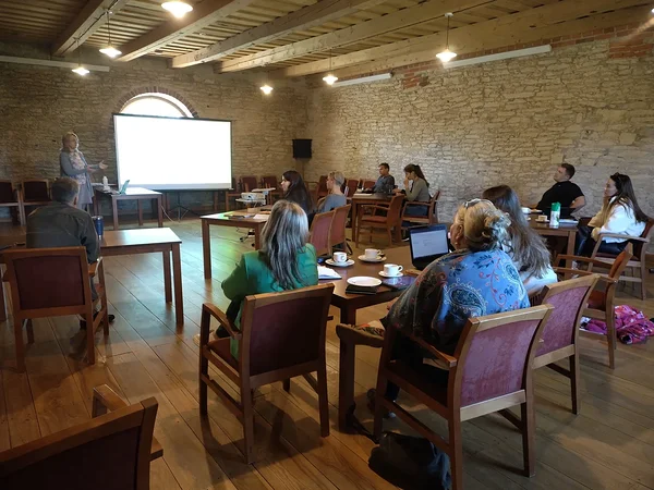 Tuleviku maaelu õppepäev Angelika Nöpsi juhendamisel põllumajandustoetustest. Foto: Piret Väinsalu 