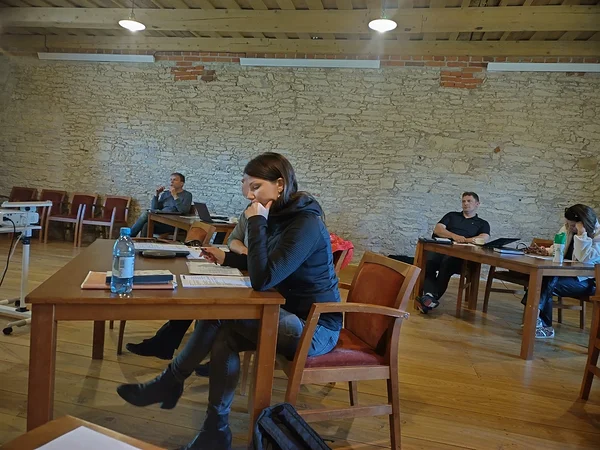 Tuleviku maaelu õppepäev Angelika Nöpsi juhendamisel põllumajandustoetustest. Foto: Piret Väinsalu 