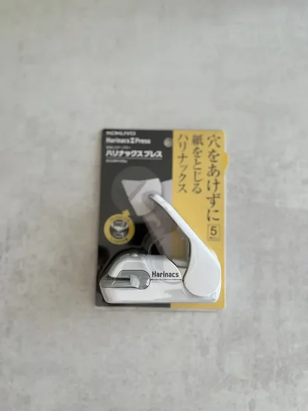 klammerdaja Harinacs Stapleless Stapler, Kokuyo