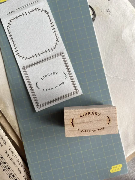 kummitempel Library, Nyret Design