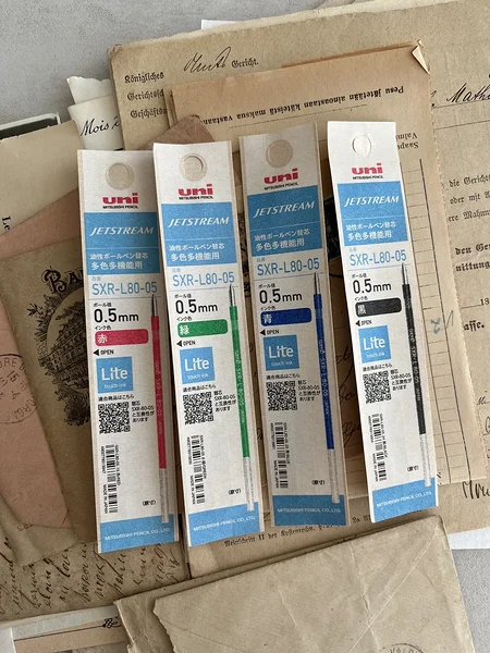 refills for uni Jetstream 4in1 multipen, uni mitsubishi