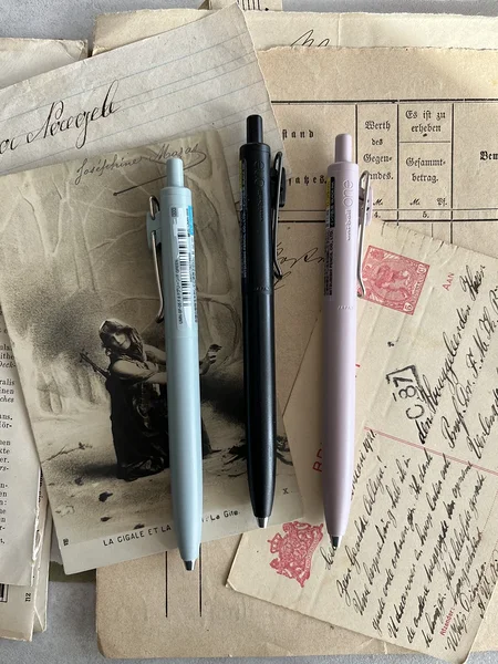 gel pen Uni-Ball ONE F, Mitsubishi