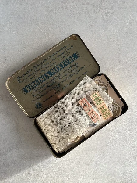 [vintage] vintage paberid metallkarbis