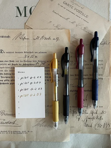 geelpliiats Pilot G-02