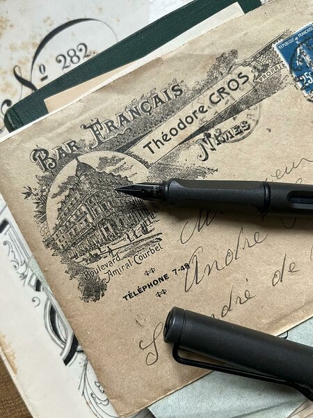 Why you should write with a fountain pen