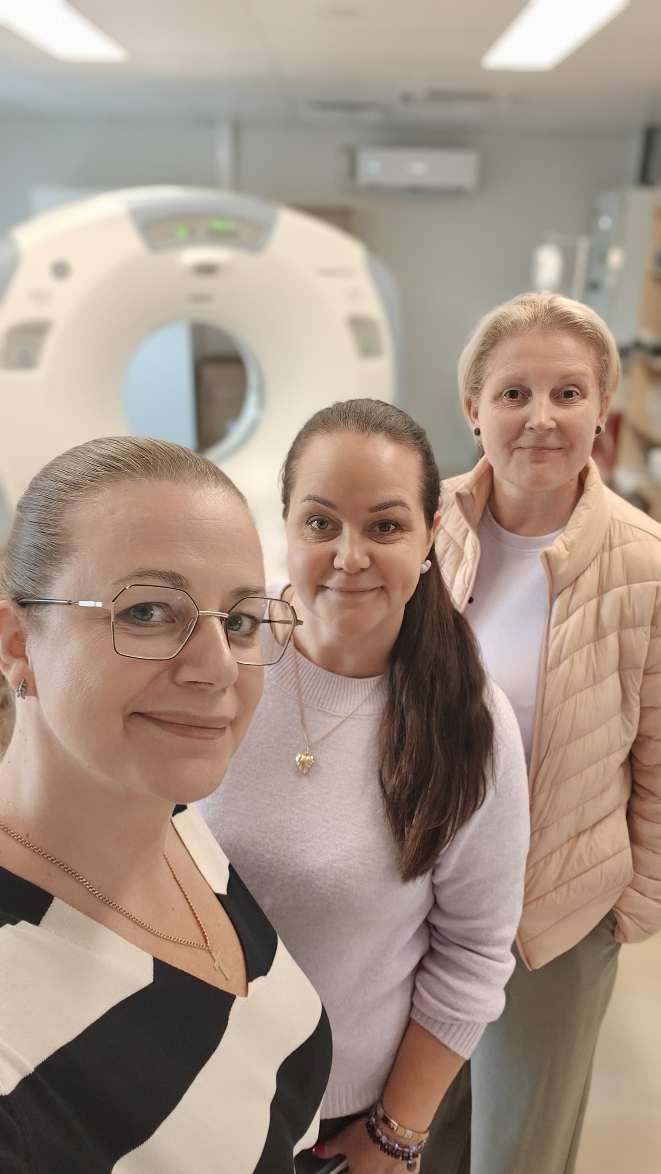 Nõustamise ja konsultatsiooni spetsialistid Kristi Lepp, Kätlin Madis ja Pirje Lepp
