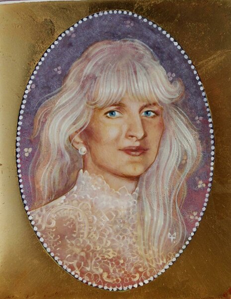 “Mother” egg-tempera and gilding on wooden board, 8x6 cm/ 3x2.4 in, 2017