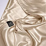 Silkie Luxury, ääristatud kandiga ja peitelukuga