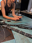Leather strap workshop, stella soomlais