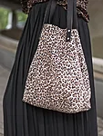Leopard tote