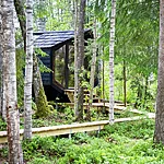 Puhkemaja rabajärve ääres
