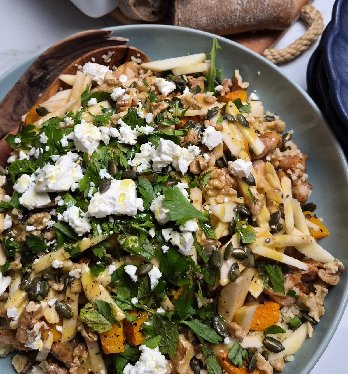 Kõrvitsa bulgurisalat feta ja kanaga
