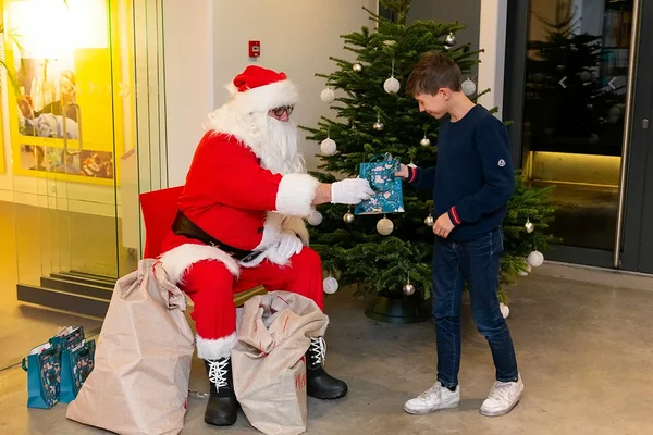 Jõuluvana ja kingitused Filmimuuseumis