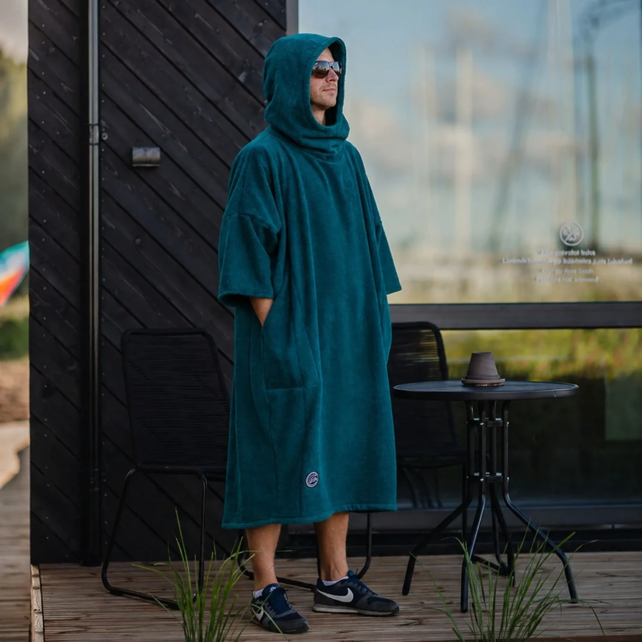 Bamboo Wellness surfiponcho