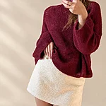 Burgundy knit and bouclé skirt selfie