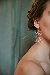 Bridal+handmade++jewellery++wedding+jewellery+bridal+floral+silver+earrings+feminine+blossoming+ehe+naine+ehtekunst+hõbe+925+kõrvarõngad+hõbeehted+ehtedisain+pruudiehted+pulmaehted+ehted+pruudile+15