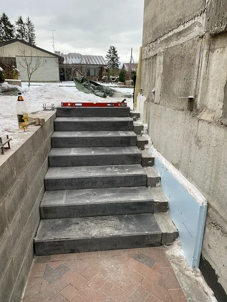 Trepi ehitus kiviplokkidest