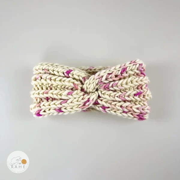 White and pink twisted headband for women. Autumn-winter knitwear accessory for her. Handmade in Estonia.