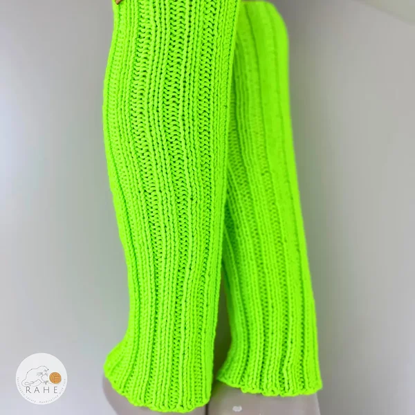 Neon merino wool leg warmers handmade in Estonia. Eco-friendly, ribbed knit design for a soft, flexible and cozy fit.