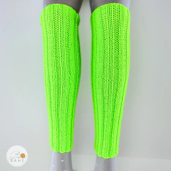 Ribbed neon merino wool leg warmers by RAHEcraft. Hand-knitted in Estonia, soft, warm and ideal for dance or winter outfits.