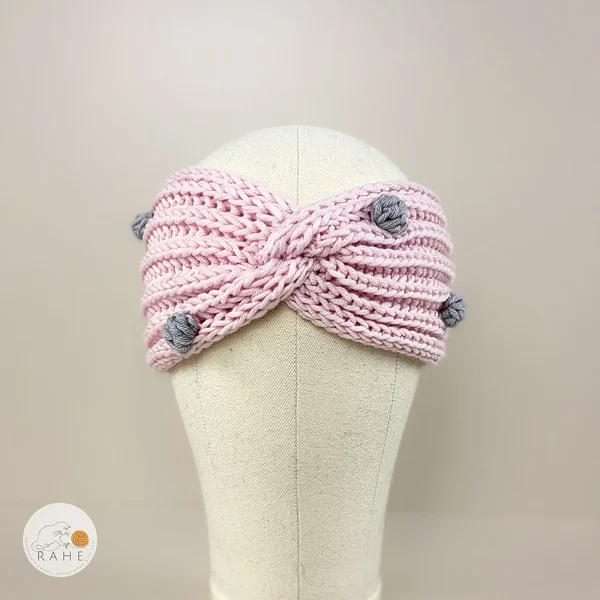 Light pink headband with grey popcorn bobbles. Hand-knitted merino wool ear warmer for girls and women. Handmade in Estonia.
