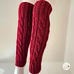 Rahecraft burgundy cable knit leg warmers full length sideview vegan friendly
