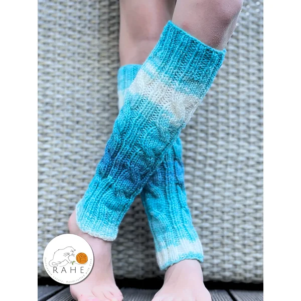 Cable Knit Turquoise Leg Warmers – Vegan Acrylic Ombré Warmers for Kids, Teens and Adults | 80s Dancewear & Hand-knitted Cozy Gift