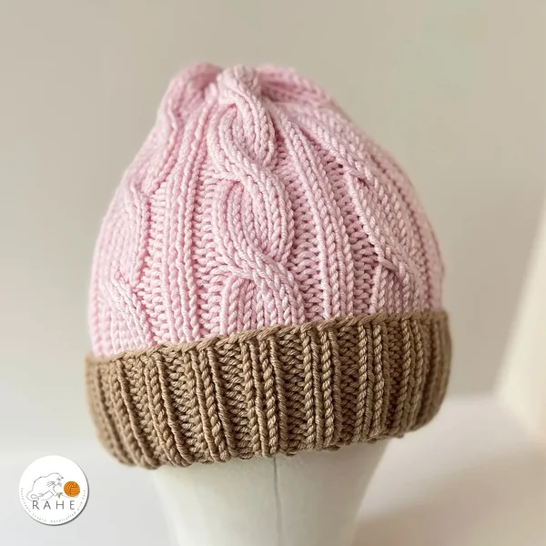 Käsitsitöö roosa meriino müts lastele, teismelistele ja naistele.