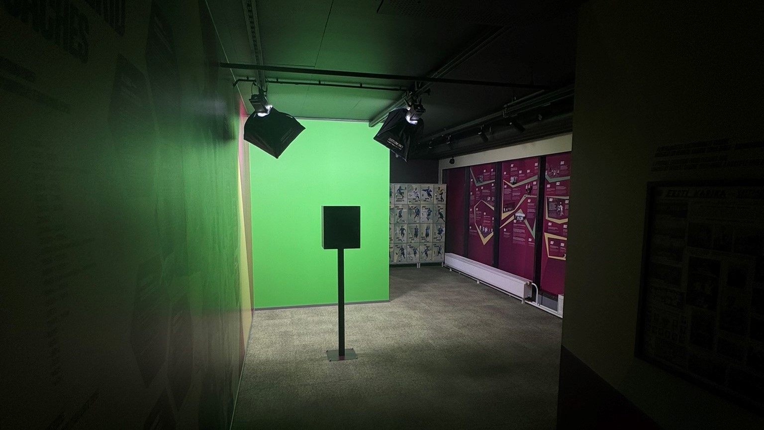 Green screen