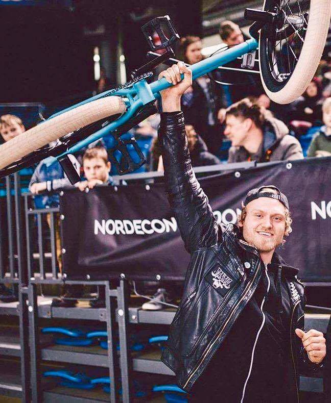 Trikirattur William: Tahad tõestada, et oled julge ja omanäoline mees? Hakka veganiks!