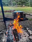 Sünnipäeva matka lõpetasime lõkke ja sooja supiga.