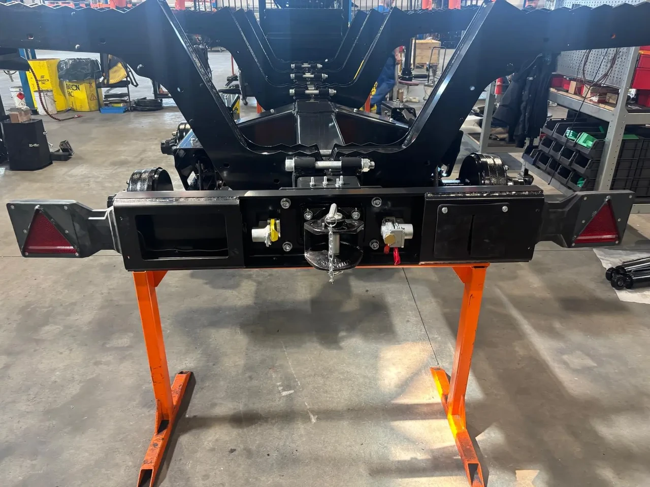 11T1 Skidder's Light Frame